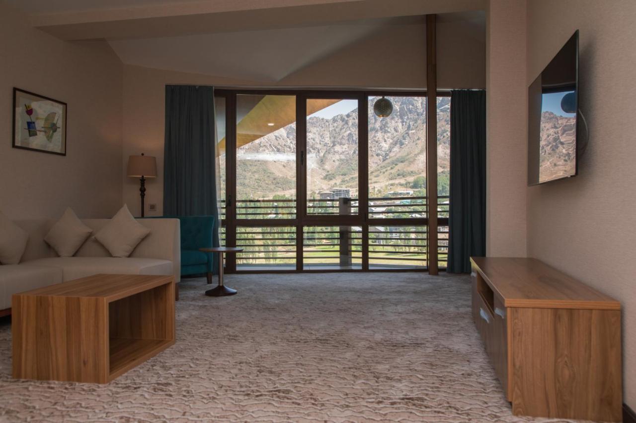 Chimgan Archazor Mountain Resort מראה חיצוני תמונה